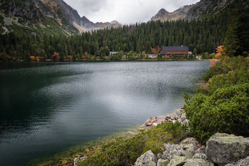 Popradské pleso ve Vysokých Tatrách, Slovensko