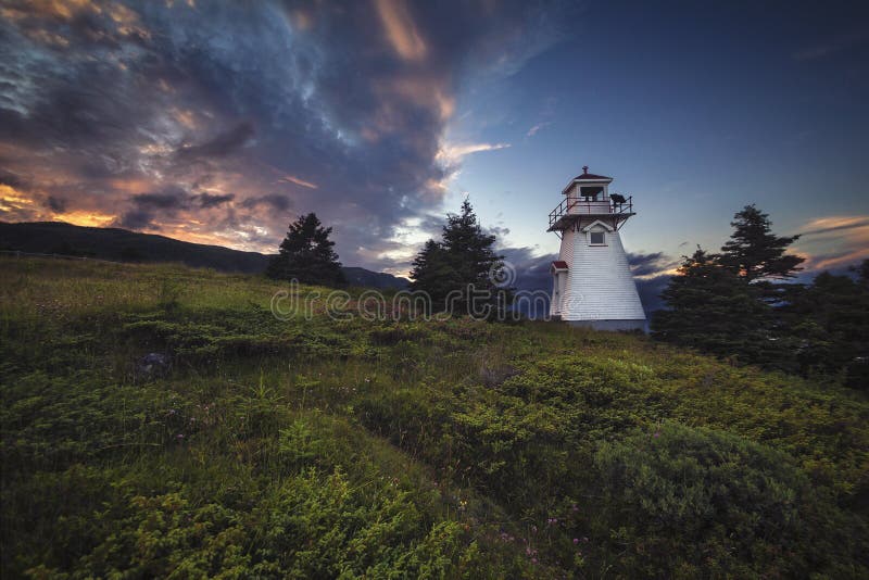 Por do sol, Woody Point, Gros Morne National Park, Terra Nova & L imagens de stock Por do sol, Woody Point, Gros Morne National Park, Terra Nova & L imagens de stock