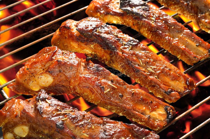 grillé porc filet sur charbon barbecue embrasé généré par ai 25118636 Photo  de stock chez Vecteezy