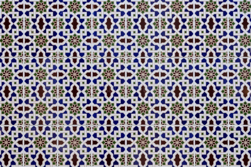 Porcelain Islamic patterns