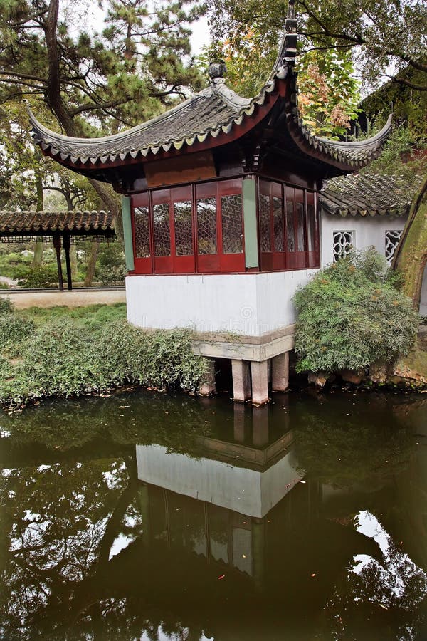porcelana antyczny ogród pagodowy czerwony Suzhou obrazy stock porcelana antyczny ogród pagodowy czerwony Suzhou obrazy stock
