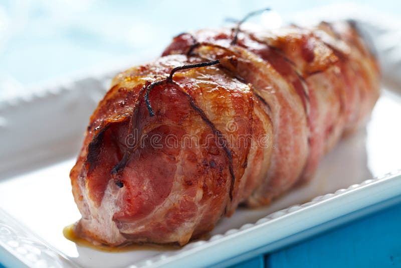 Porco spostato pancetta affumicata fotografie stock libere da diritti Porco spostato pancetta affumicata fotografie stock libere da diritti