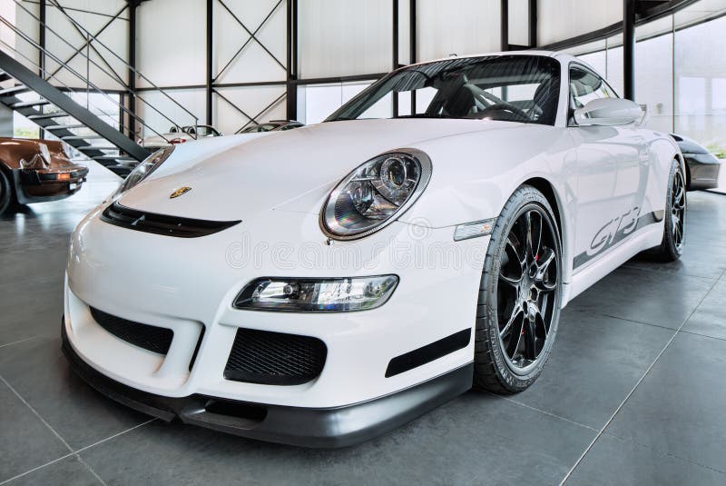 Porsche 911 GT3, voiture de course juridique de rue populaire pendant des jours de voie sur des circuits, Turnhout, Belgique