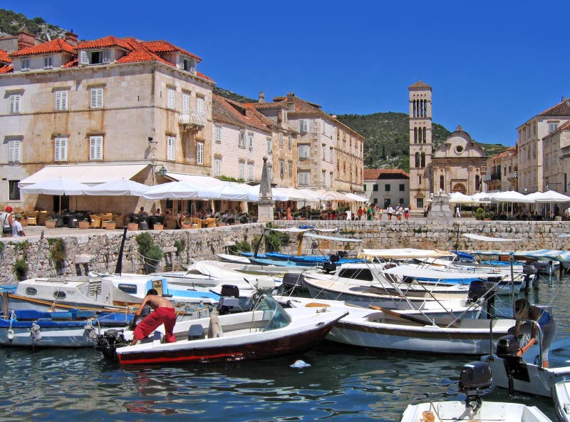 Port de ville de Hvar, Croatie images stock Port de ville de Hvar, Croatie images stock