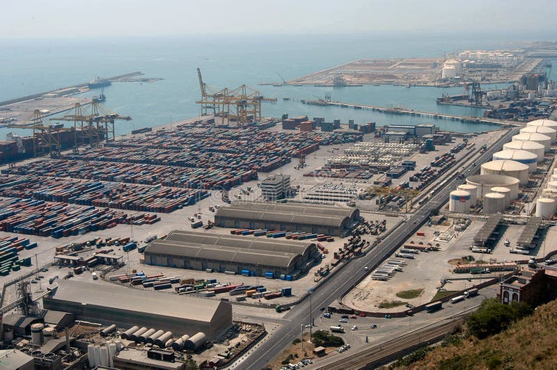 Port morski przemysłowe