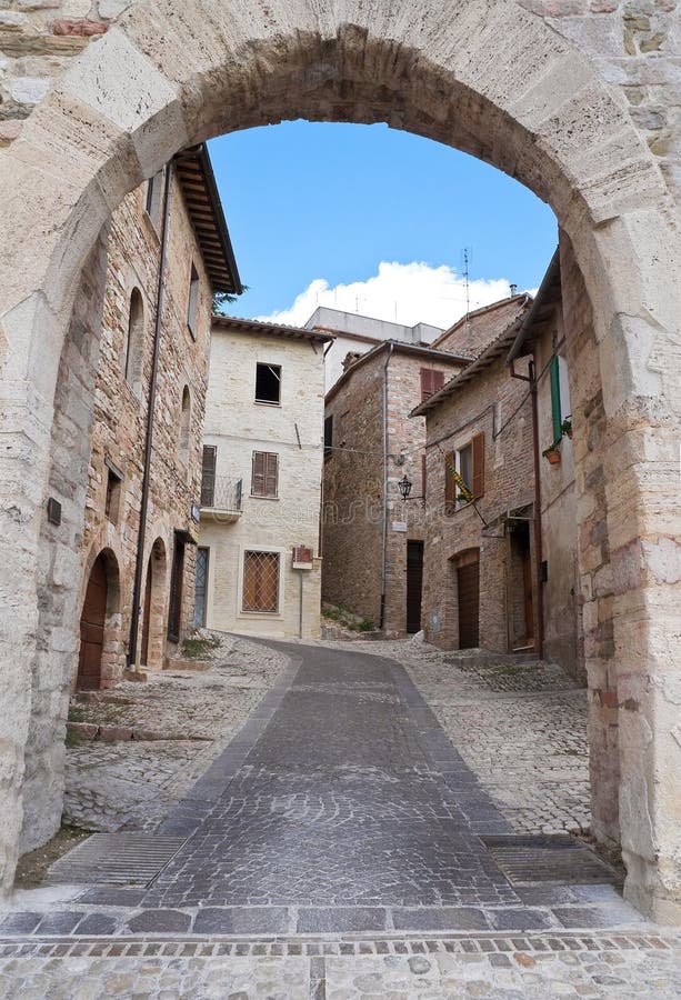 Porta de Federico II. Montefalco. Úmbria. foto de stock Porta de Federico II. Montefalco. Úmbria. foto de stock
