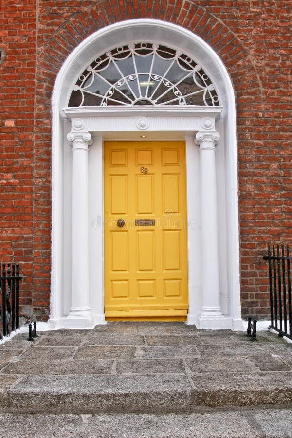 Porta georgiana, Dublino, Irlanda immagini stock Porta georgiana, Dublino, Irlanda immagini stock