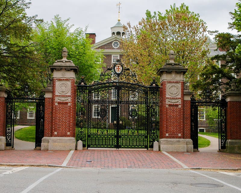 Portas dianteiras históricas de Brown University imagem de stock Portas dianteiras históricas de Brown University imagem de stock