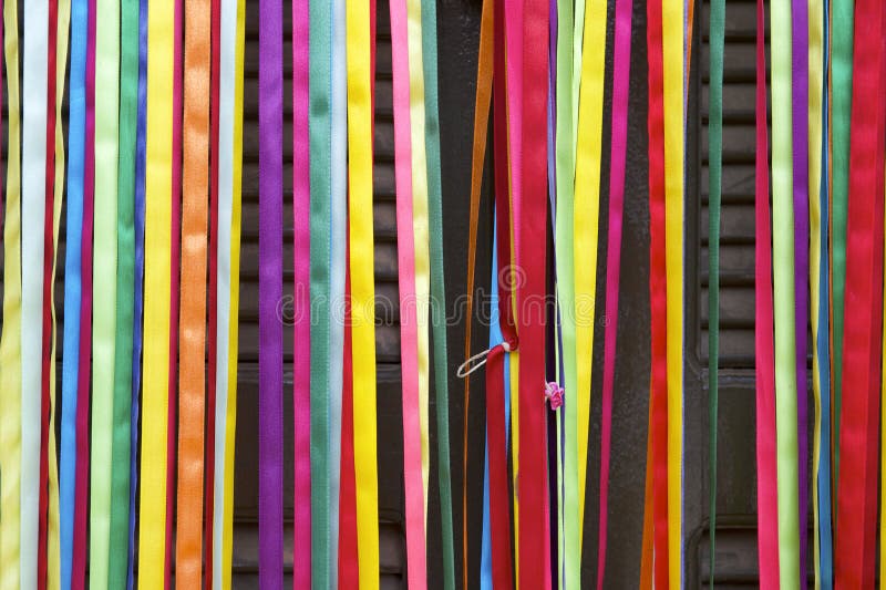 Porte Colorée De Brésilien De Rubans De Carnaval De Rideau Photo stock -  Image du carnaval, horizontal: 36248888