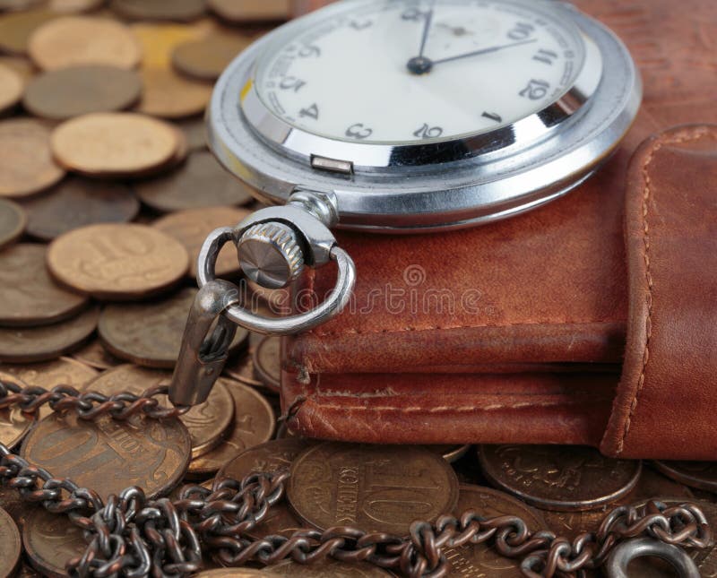 Portefeuille en zakhorloge royalty-vrije stock afbeeldingen Portefeuille en zakhorloge royalty-vrije stock afbeeldingen