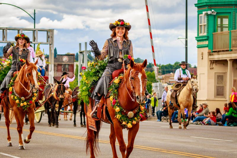 Portland-großartige Blumenparade 2016 lizenzfreie stockbilder Portland-großartige Blumenparade 2016 lizenzfreie stockbilder