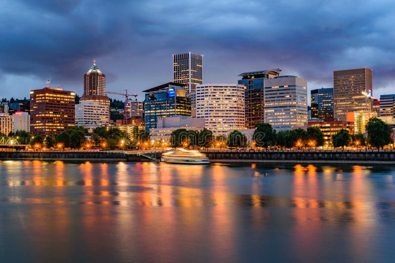 Downtown Portland, Oregon skyline from the Willamette River at dusk. Koin tower portland oregon stock images, royalty-free photos and pictures