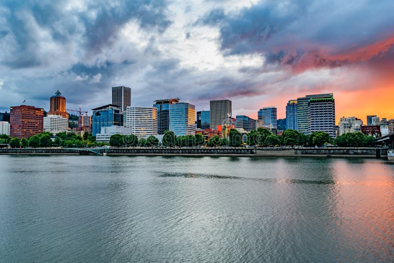 Downtown Portland, Oregon skyline from the Willamette River at sunset. Koin tower portland oregon stock images, royalty-free photos and pictures