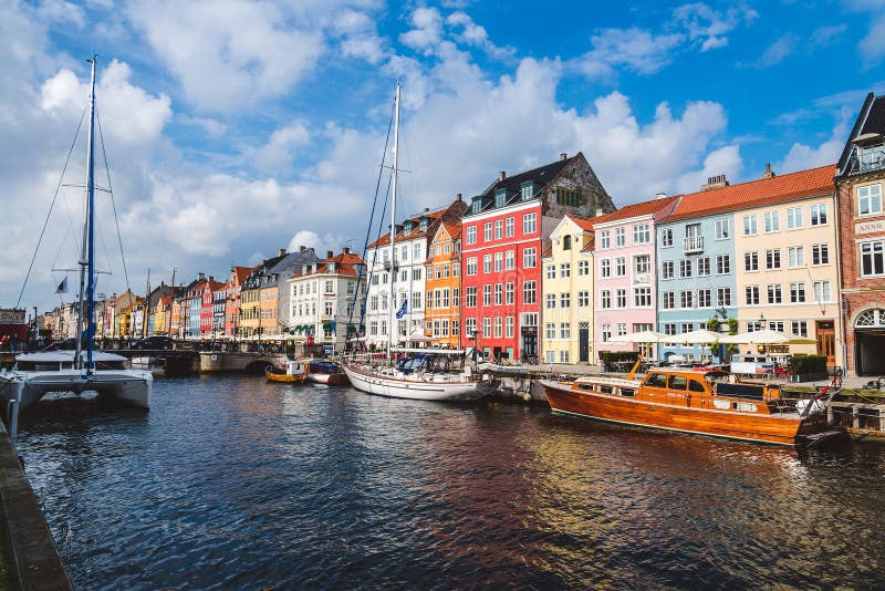 Porto De Christianshavn Em Copenhaga, Dinamarca - Setembro, 24o, 2015 ...