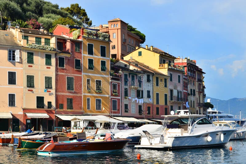 Portofino est village de pêche italien en Ligurie