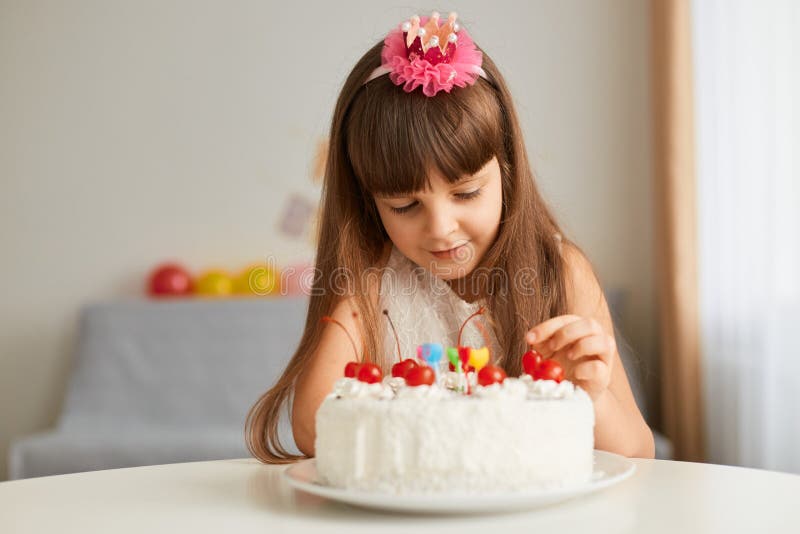 Birthday Cake - Birthday posing ideas - Emma's Edition -7 - Emma's Edition