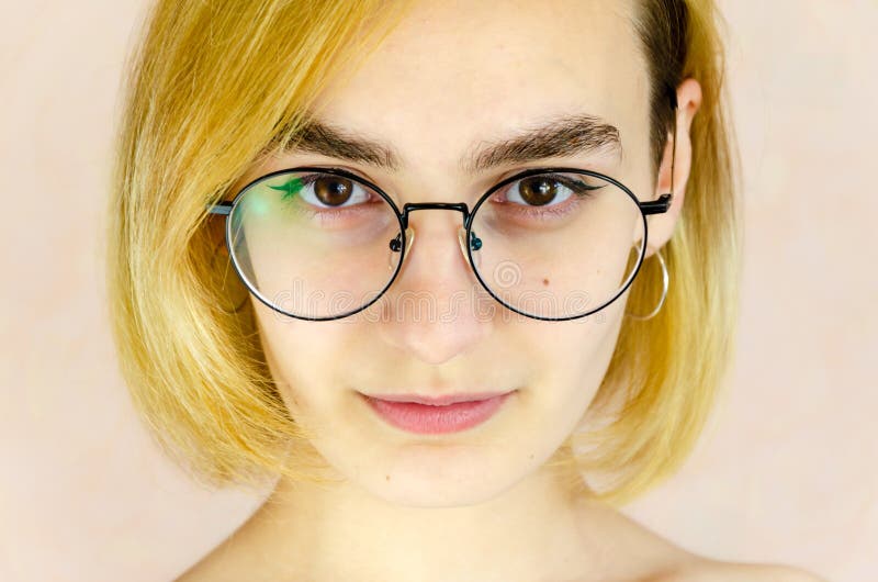 287 Young Smiling Woman Glasses Short Haircut Stock Photos - Free &  Royalty-Free Stock Photos from Dreamstime