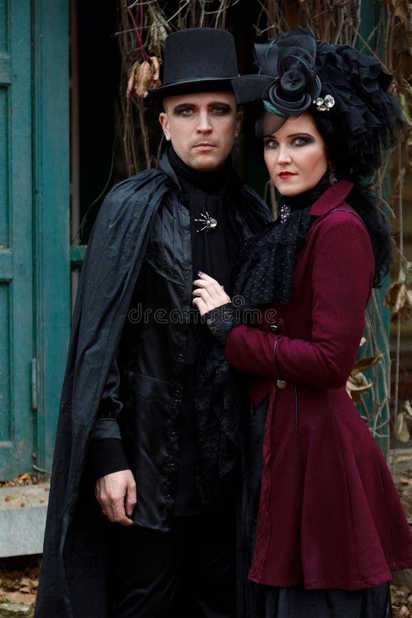 Attractive Young Couple Wearing Old-fashioned Vampire-style Clothes ...