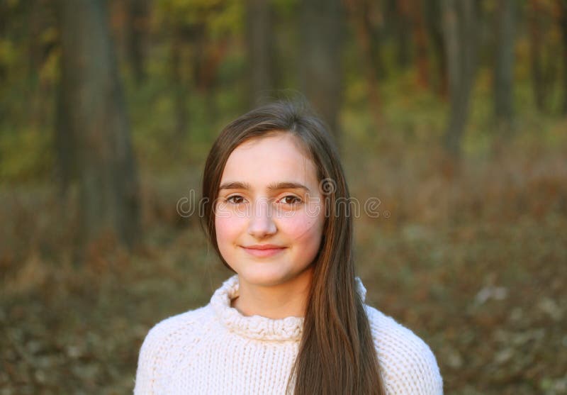 Portrait of beautiful young teenage girl