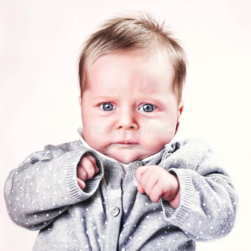 Visage Fache D Enfant Image Stock Image Du Yeux Verticale Visage Fache D Enfant Image Stock Image Du Yeux Verticale