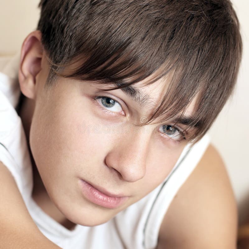 Portrait d'adolescent image stock