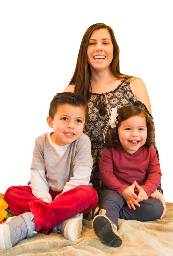 Portrait de famille hispanique heureuse photos stock Portrait de famille hispanique heureuse photos stock