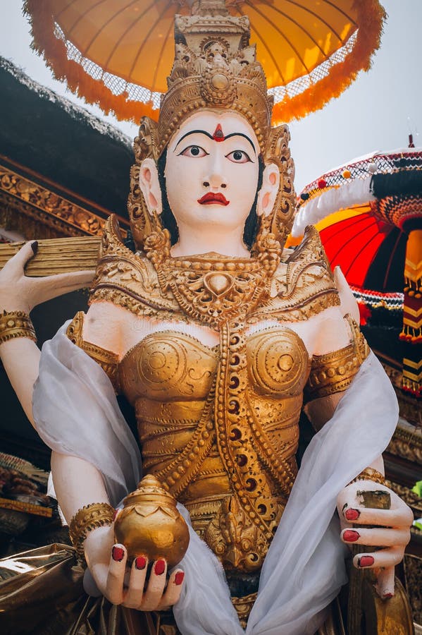 Portrait de plan rapproché de Shiva - divinités bouddhistes indoues, traditionnel photographie stock Portrait de plan rapproché de Shiva - divinités bouddhistes indoues, traditionnel photographie stock