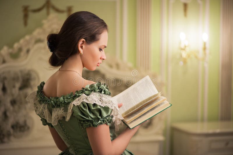 Portrait de rétro femme baroque de mode images libres de droits Portrait de rétro femme baroque de mode images libres de droits