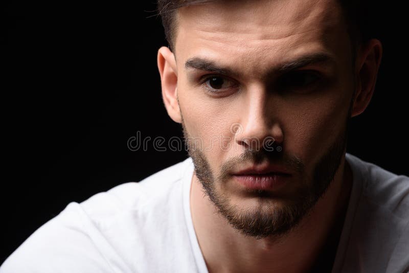 Portrait eines erfolgreichen Geschäftsmannes lizenzfreies stockfoto Portrait eines erfolgreichen Geschäftsmannes lizenzfreies stockfoto