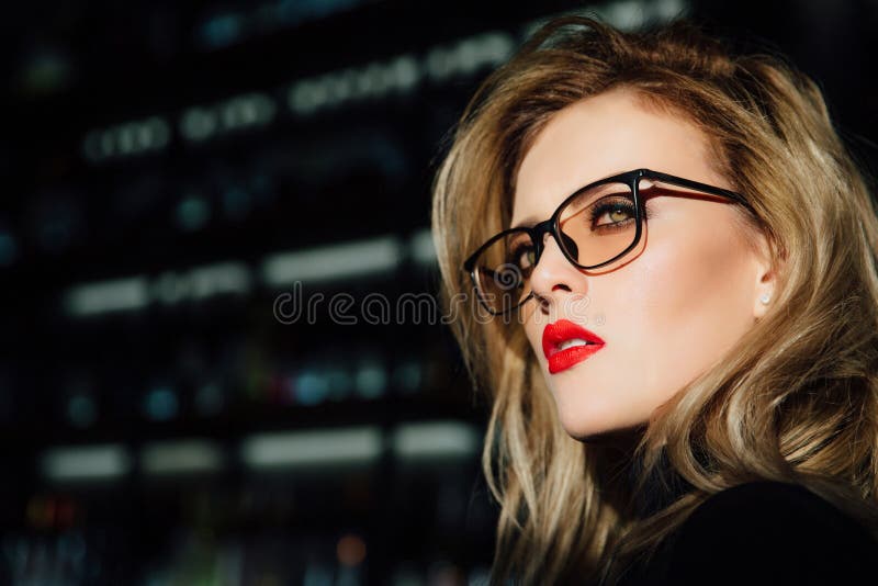 Portrait of a girl in glasses.