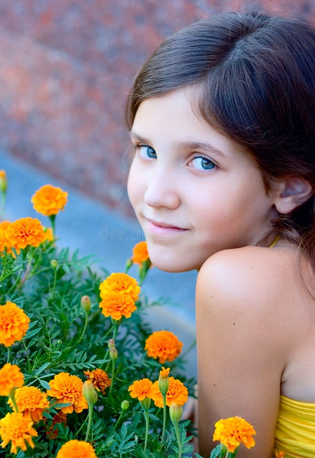 Portrait girl outdoor