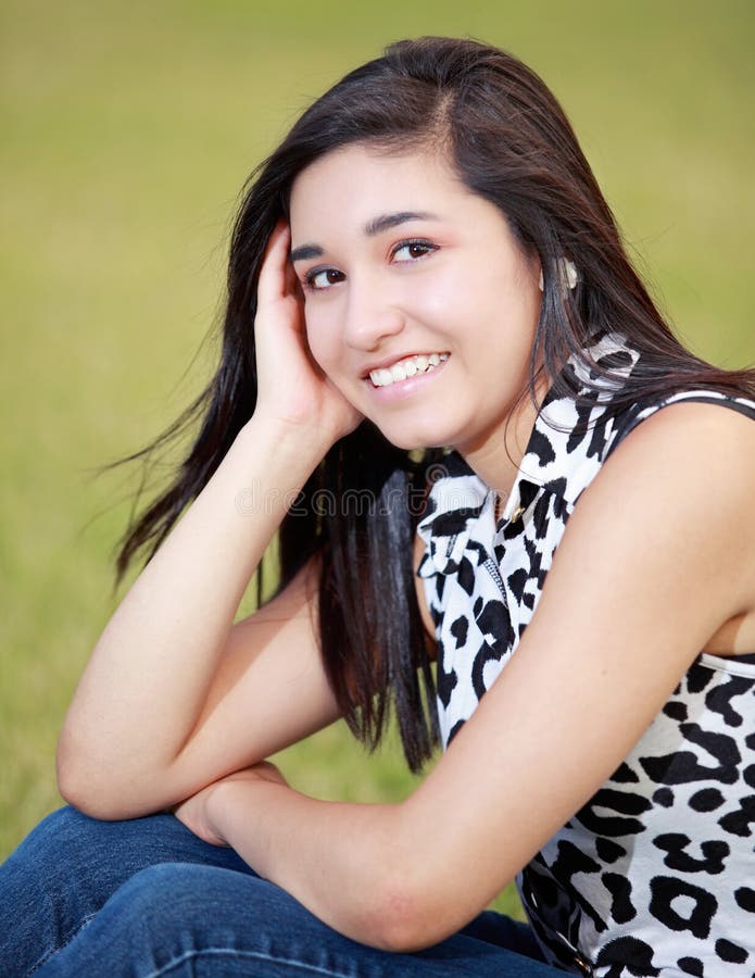 Portrait of a Happy Teenage Girl royalty free stock photos Portrait of a Happy Teenage Girl royalty free stock photos