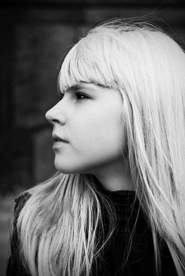 Portrait of lady with long hair in black and white