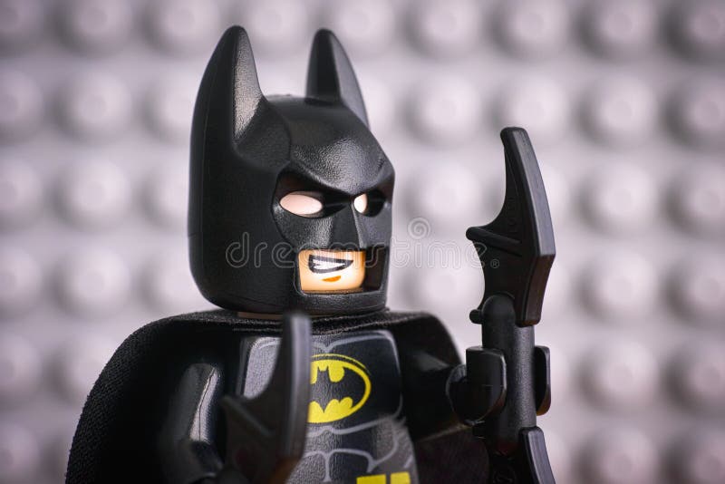 https://thumbs.dreamstime.com/b/portrait-lego-batman-minifigure-against-gray-baseplate-tambov-russian-federation-july-studio-shot-164533917.jpg