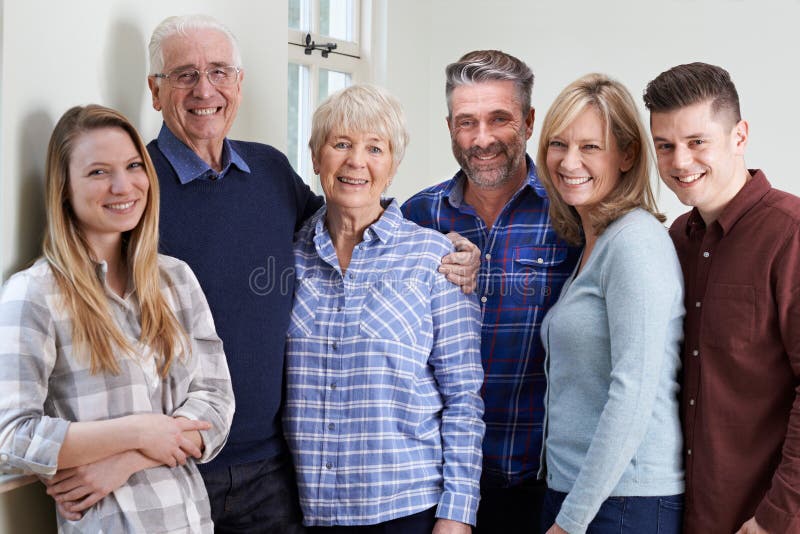 Portrait Of Multi Generation Family At Home royalty free stock photography Portrait Of Multi Generation Family At Home royalty free stock photography