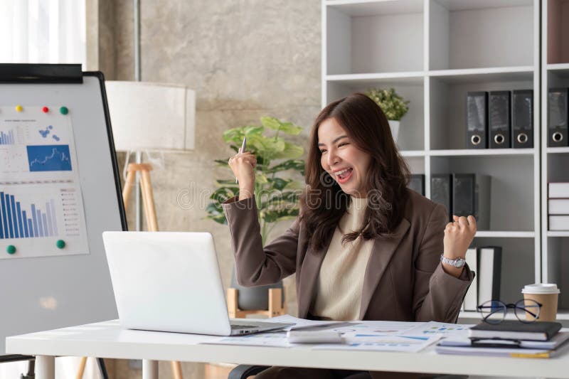 Portrait Smile Beautiful Business Asian Woman Pink Suit Working Office ...