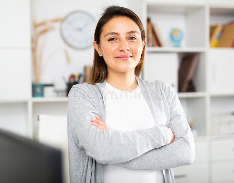 471 Well Lit Office Photos Free Royalty Free Stock Photos From Dreamstime 471 Well Lit Office Photos Free Royalty Free Stock Photos From Dreamstime