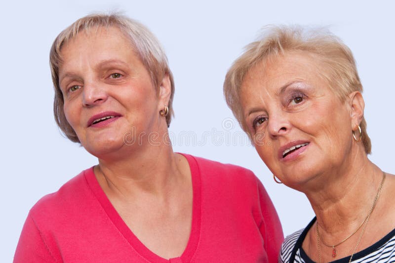 Der Schwanz schafft zwei Weiber Der Schwanz schafft zwei Weiber
