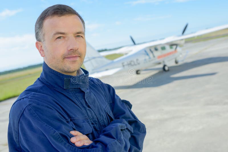 Portrait worker and aircraft royalty free stock photography Portrait worker and aircraft royalty free stock photography