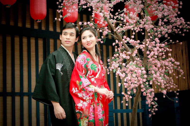 Portrait of young couple in japan dress