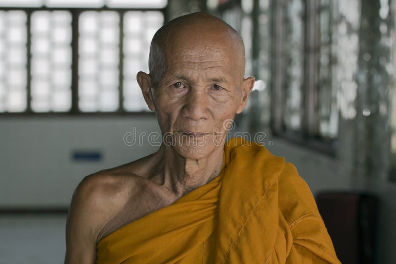 Portret Tajlandzki mnich buddyjski