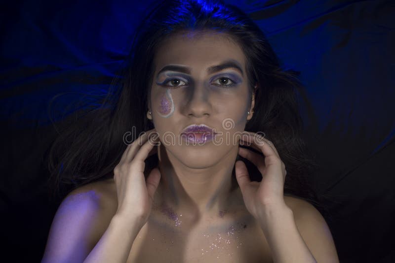 Portret van een jonge vrouw stock foto Portret van een jonge vrouw stock foto