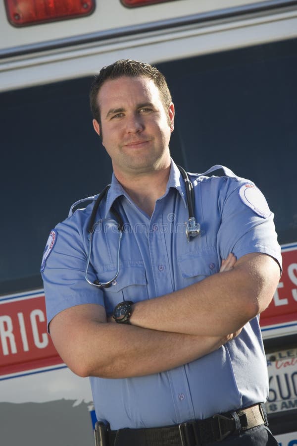 Portret van een Zekere Midden Oude EMT Doctor royalty-vrije stock fotografie Portret van een Zekere Midden Oude EMT Doctor royalty-vrije stock fotografie