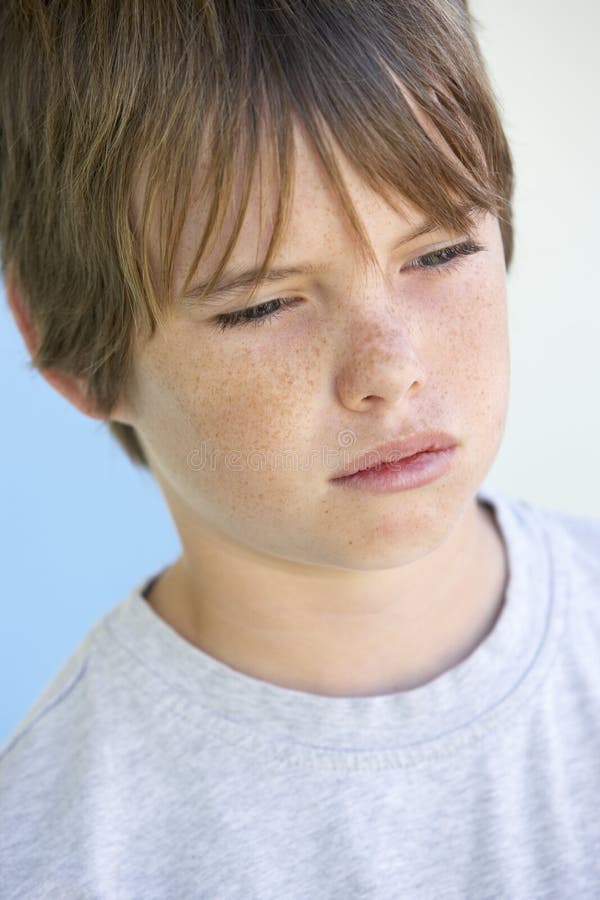 Portret van het Schreeuwen van de Jongen stock foto Portret van het Schreeuwen van de Jongen stock foto
