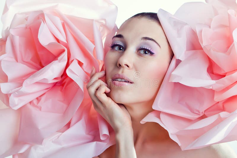 Portret van meisje. Emoties. Tederheid. Dreaming.Flowers stock afbeelding Portret van meisje. Emoties. Tederheid. Dreaming.Flowers stock afbeelding