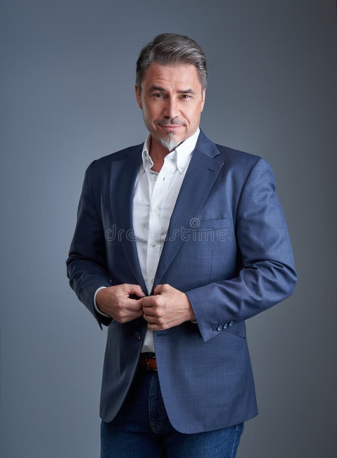 Portretul de afaceri al unui om de afaceri mai în vârstă stock image