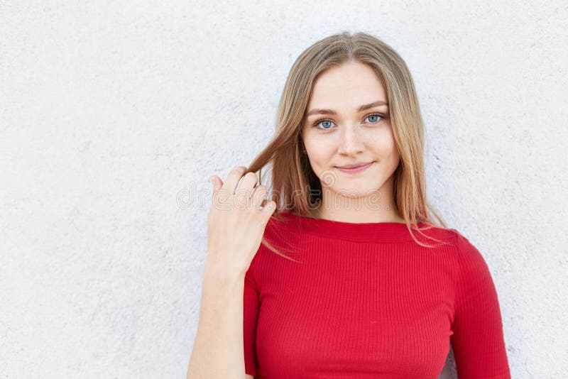 Beim flirten in die augen schauen