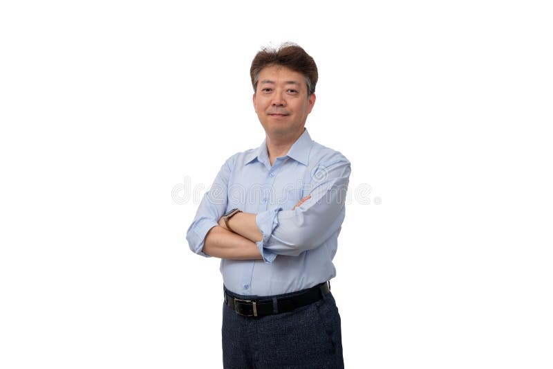 Porträt eines mittelaltrigen asiatischen Geschäftsmanns in seinen 50ern mit einem blauen Hemd stockbilder