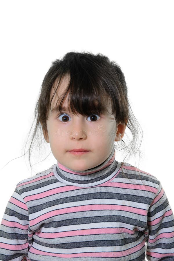 Porträt eines schönen kleinen Mädchens lizenzfreie stockfotografie Porträt eines schönen kleinen Mädchens lizenzfreie stockfotografie