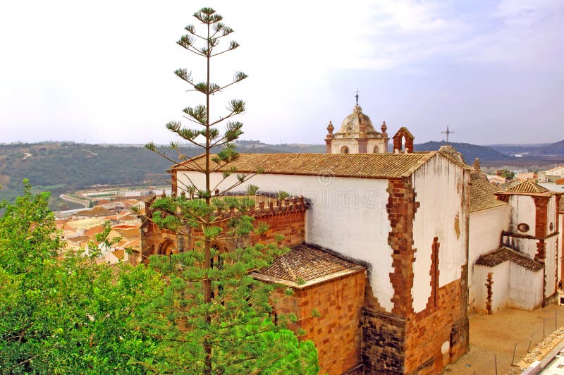 Portugal, area of Algarve, Silves: architecture